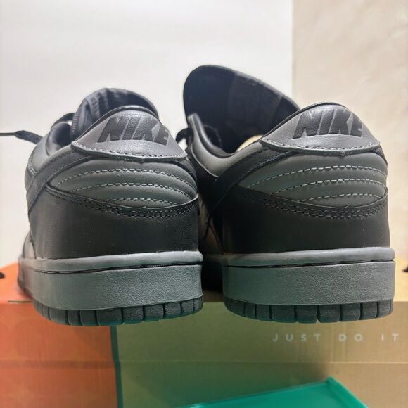 2002 NIKE Dunk Low Pro Black Gray Graphite Size 9.5 304714-001 OG Box Worn Once
